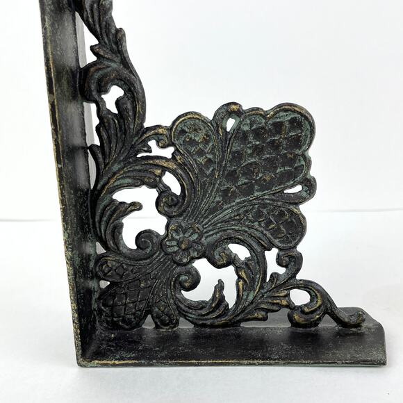 Ornate Black Metal Bracket - Picture 2 of 6